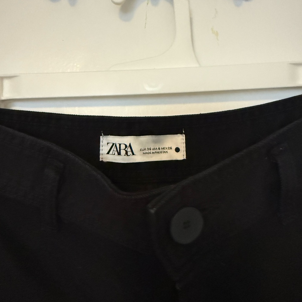 Zara Sleek Black Pants